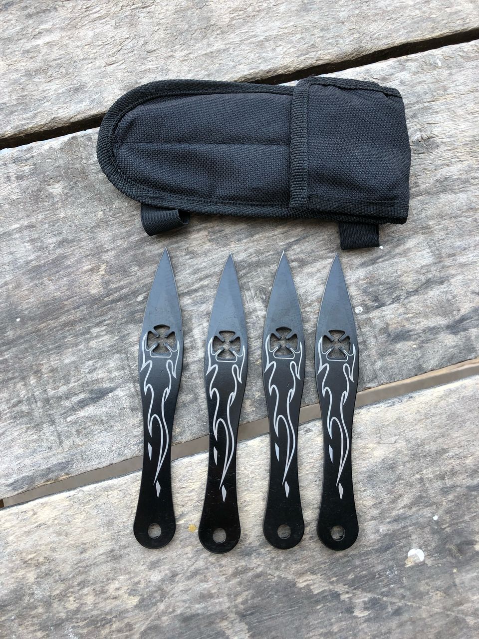 Throwing Knives Set 6 Pieces with Belt Pouch