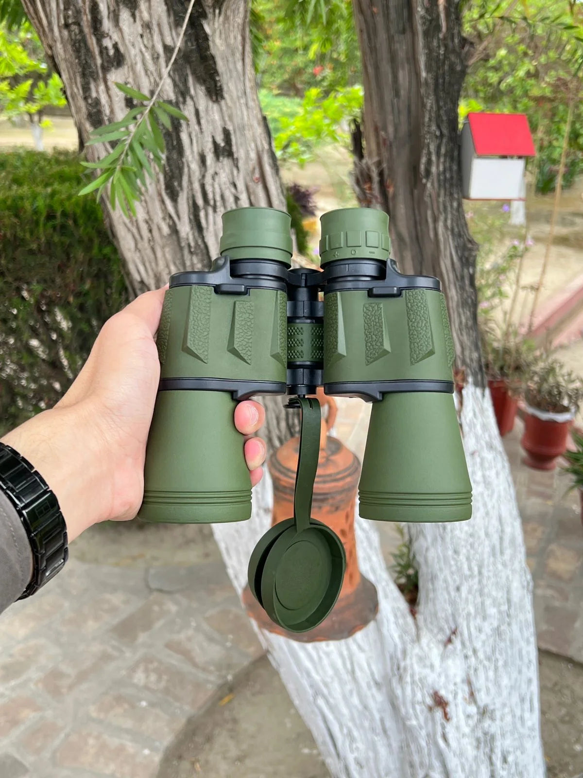 Canon 20×50 Premium Binoculars – Superior Optics for Crystal Clear Views
