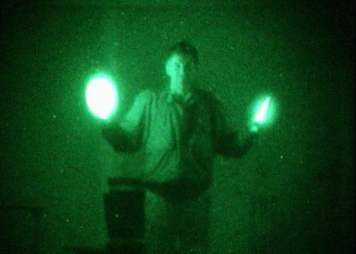 ChemLight Tactical Light ā Reliable Glow Stick for Emergency & Tactical Use