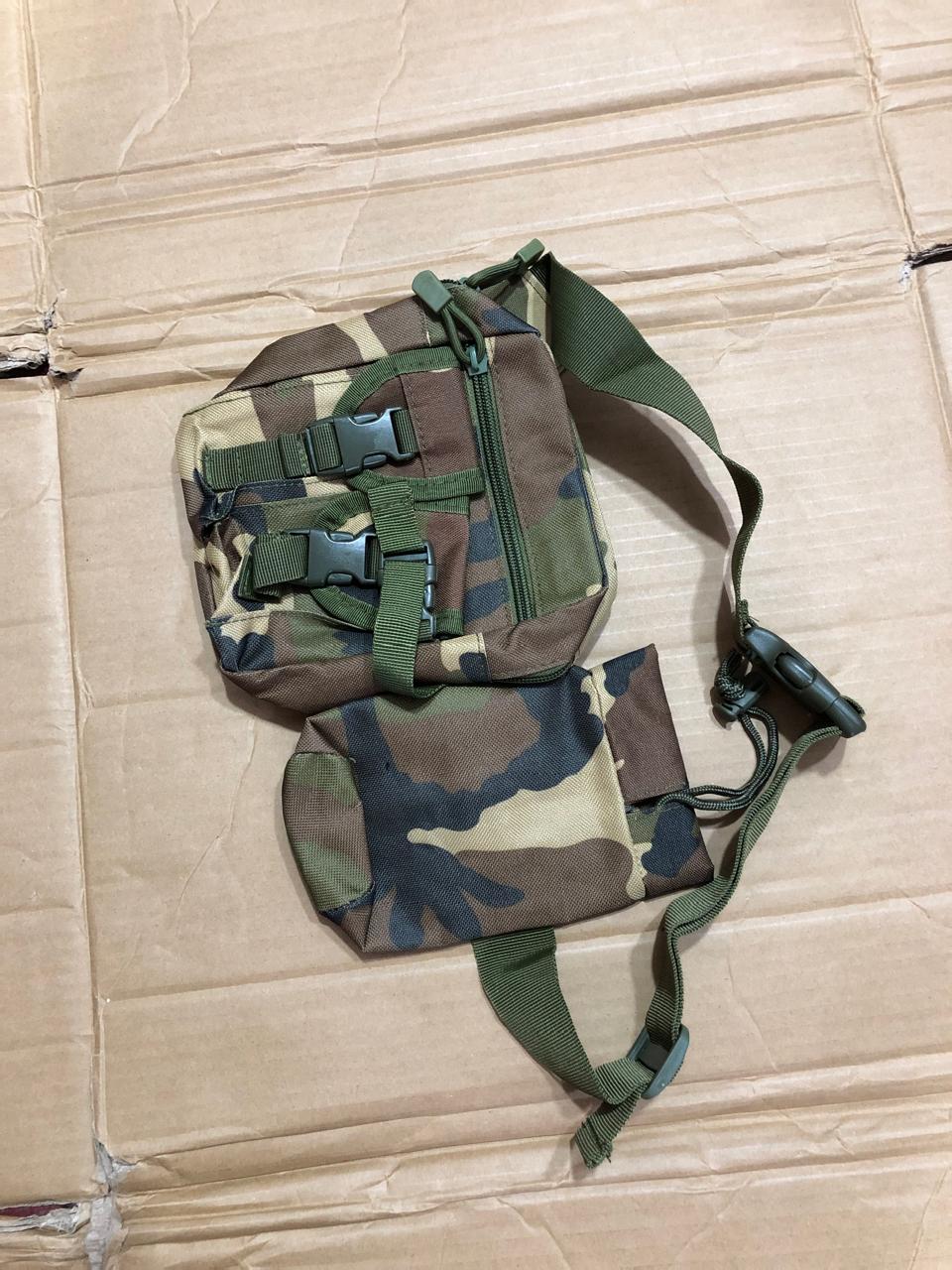 adjustable belt multi-pocket fanny pack