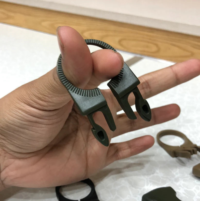 3 PC EDC Outdoor Water Bottle Holder Clips – Secure & Convenient Carry for Outdoor Adventures
