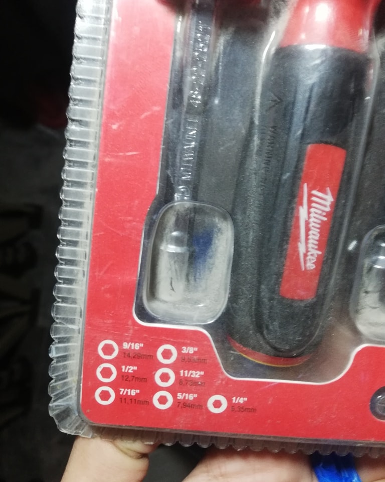 Milwaukee 48-22-2507 Magnetic SAE Driver Set – 7-Piece Hand Tool Kit (1/4" to 9/16")