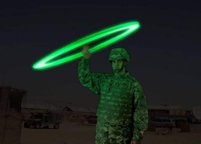Cyalume SOS survival signal light, 360 degrees of guaranteed light