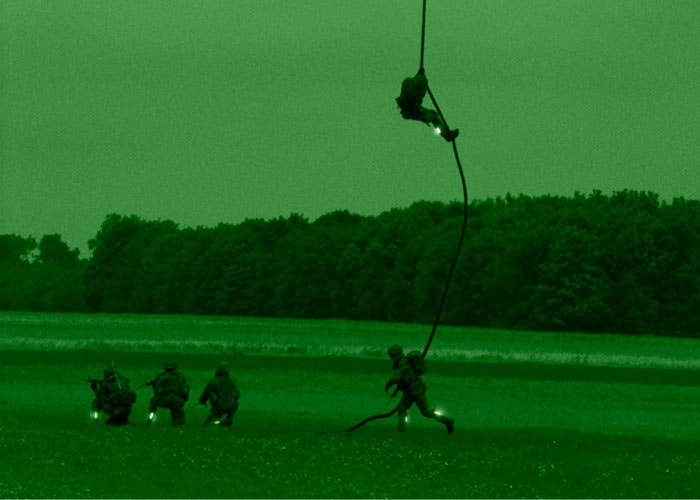 ChemLight Tactical Light – Reliable Glow Stick for Emergency & Tactical Use