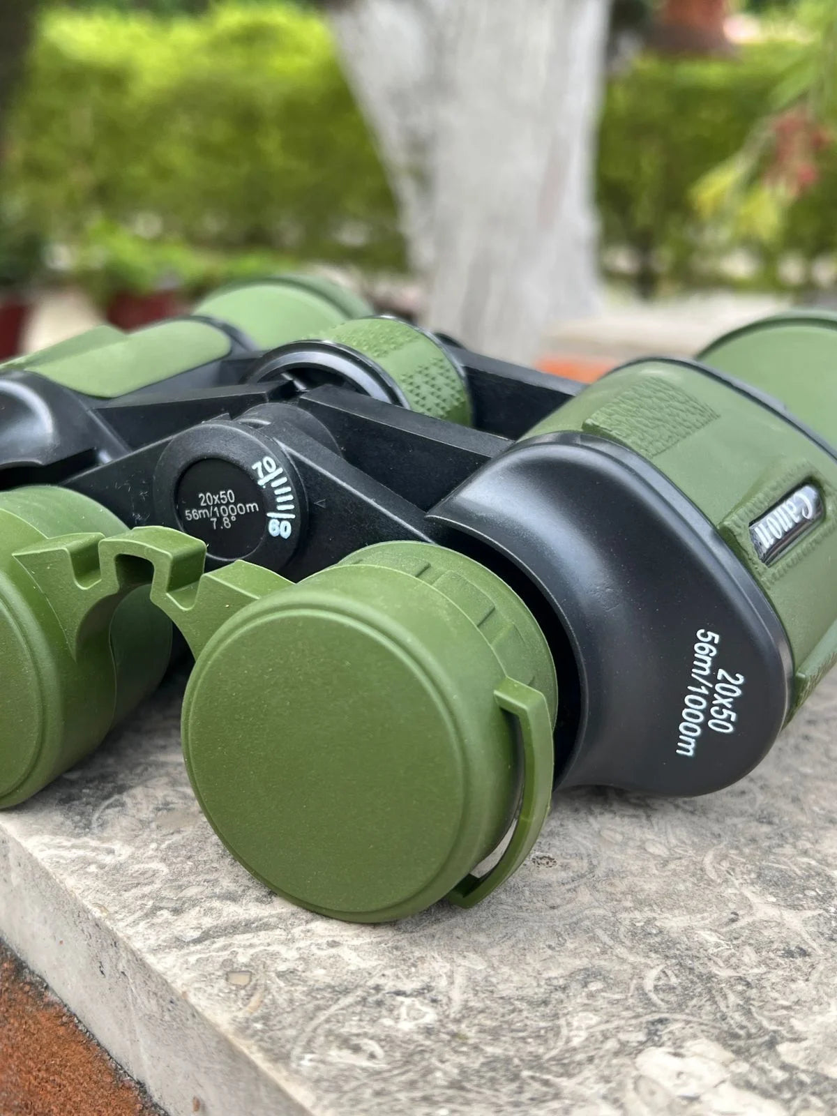 Canon 20×50 Premium Binoculars – Superior Optics for Crystal Clear Views