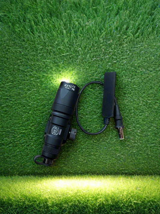 WADSN Surefire X0003 M300A Type Scout Light – Tactical Flashlight with Remote Switch