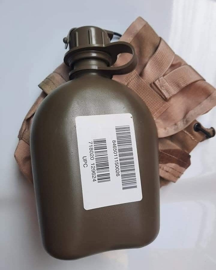 Authentic US Military Canteen Bottle + MOLLE II Pouch – Durable & Versatile