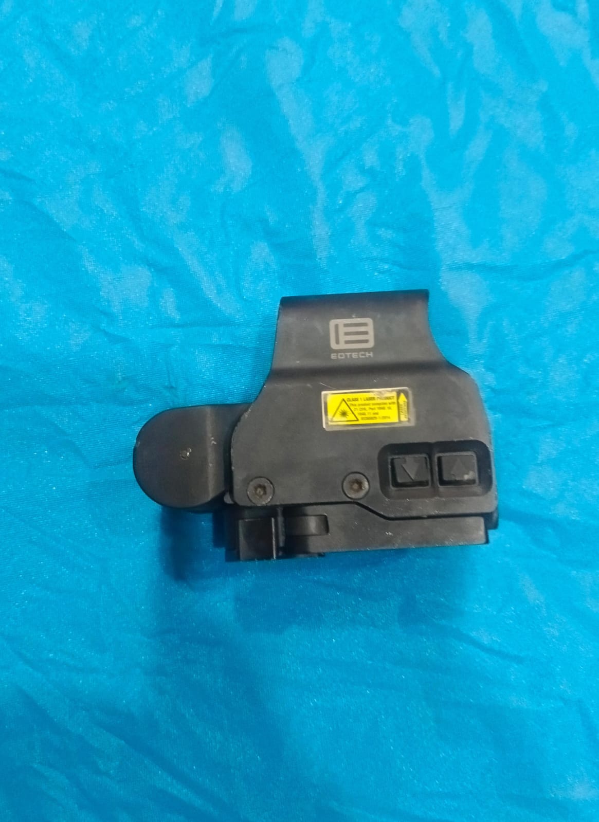 Eotech Holographic Weapon Sight – Original USA Made for M4, M16, AR-15 & AK-47