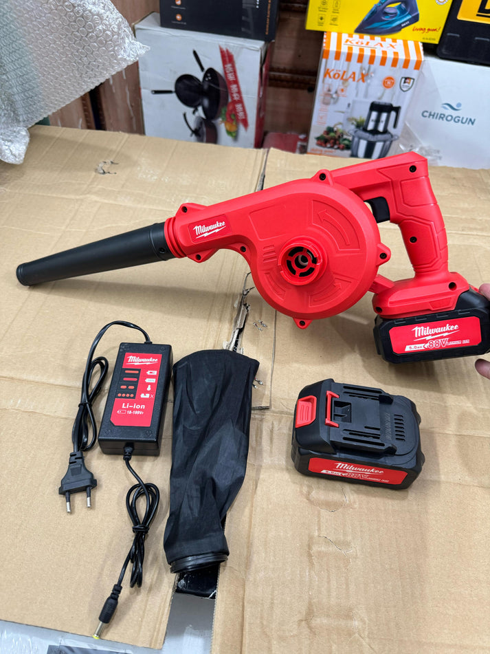 Compact Milwaukee 88V electric blower – portable and ergonomic design for easy handling