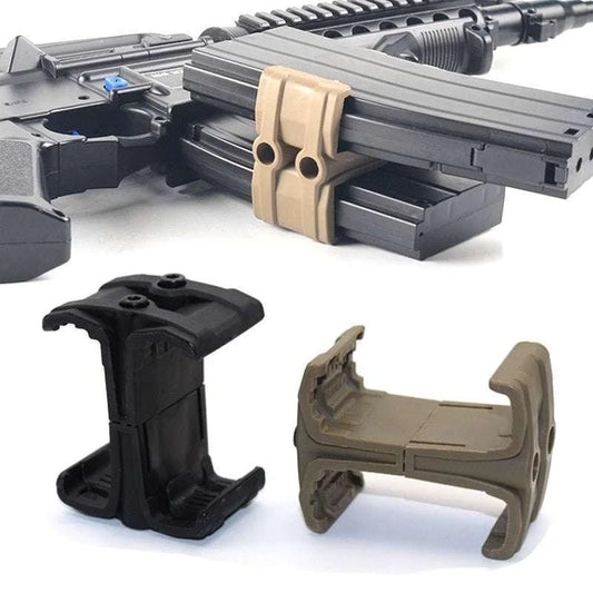 magazine coupler, polymer magazine clip, M4 magazine coupler, M16 magazine coupler, tactical magazine clip, quick reload clip, gun accessories Pakistan, polymer mag clip, M4 M16 accessories, magazine connector clip
