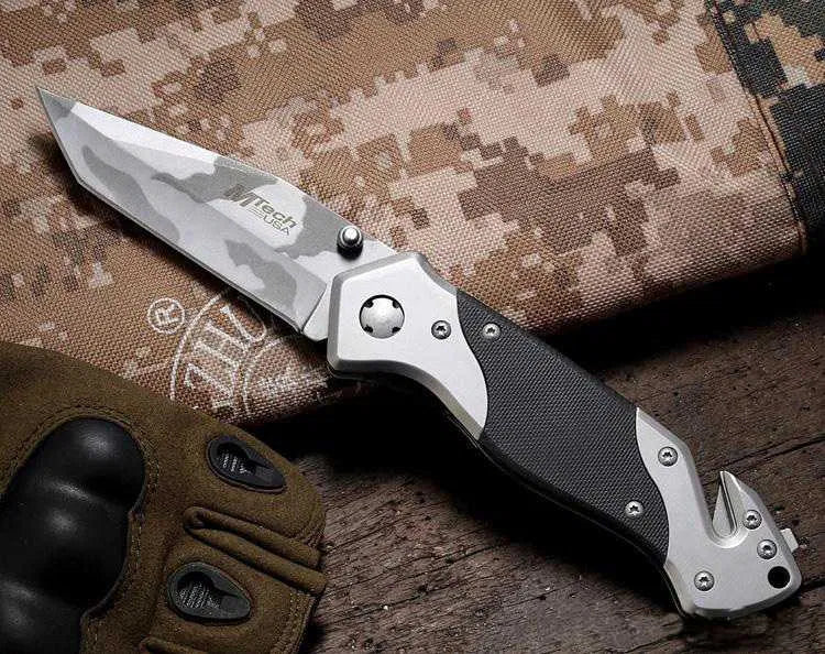 Durable and compact rescue folding tool for emergency and outdoor use