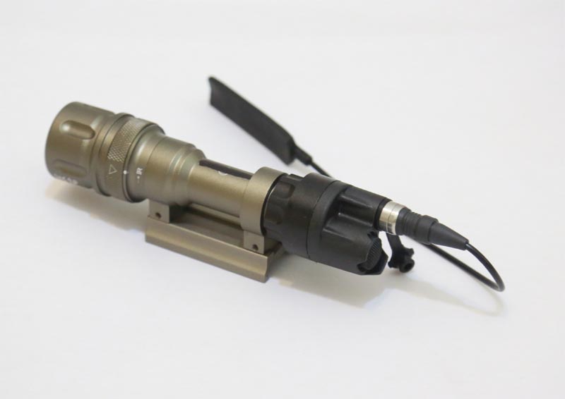 Surefire M962 USGI Millennium Tactical Weapon Mounted Flashlight