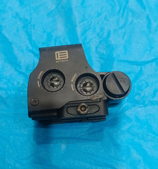 Eotech holographic sight Pakistan, original holographic weapon sight, Eotech sight for M4 M16 AR-15 AK-47, best tactical sight Pakistan, holographic rifle sight, precision sight for rifles, USA made holographic sight, Eotech rifle optics
