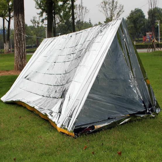 Pocket Tent – Compact Emergency Shelter for Survival, Hiking & Outdoor Protection