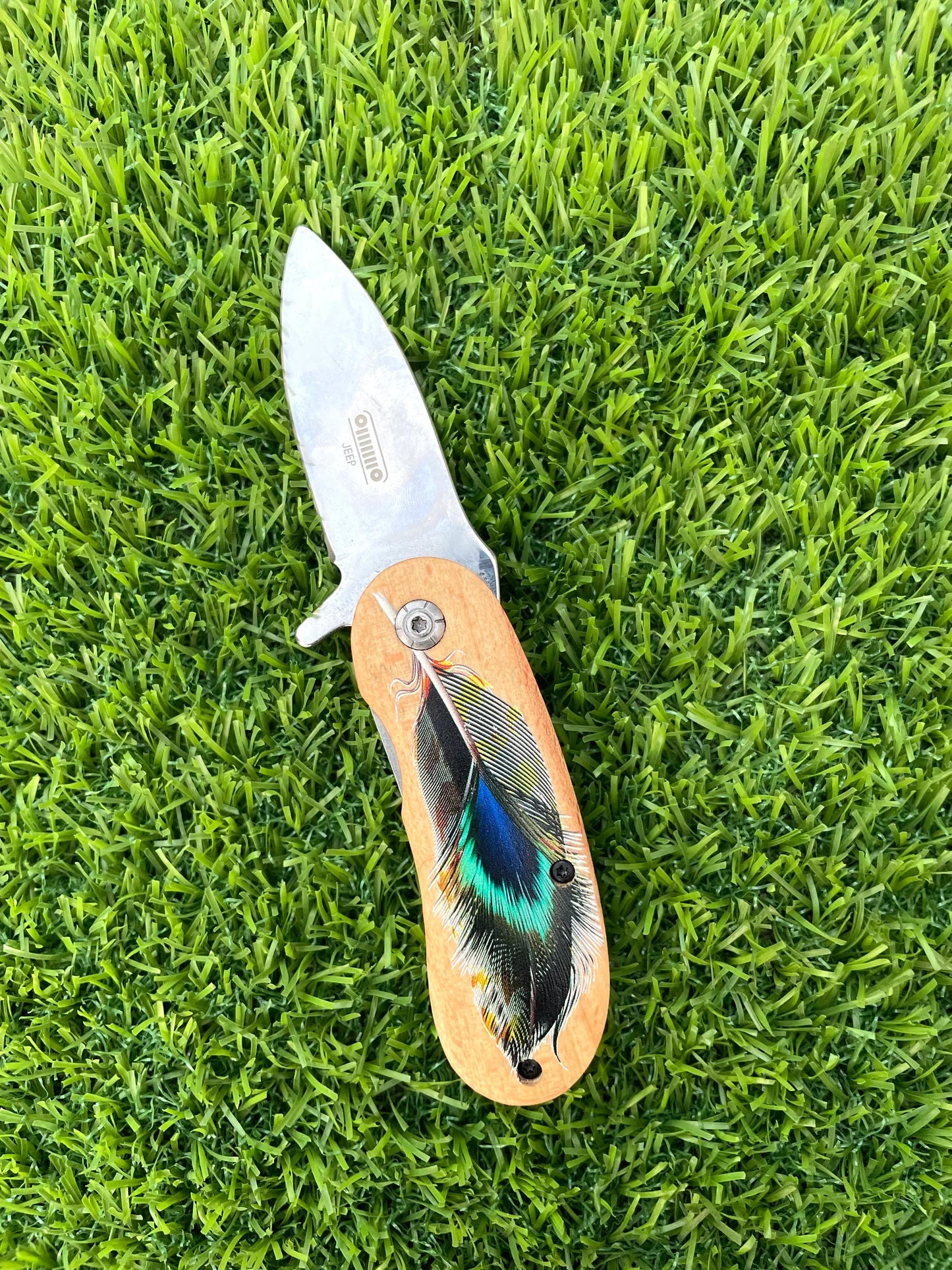 Jeep Peacock Pocket Knife – Compact, Stylish, and Durable