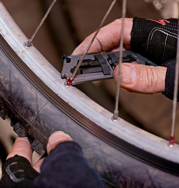Lightweight cycling tool with hex drivers and spoke wrenches