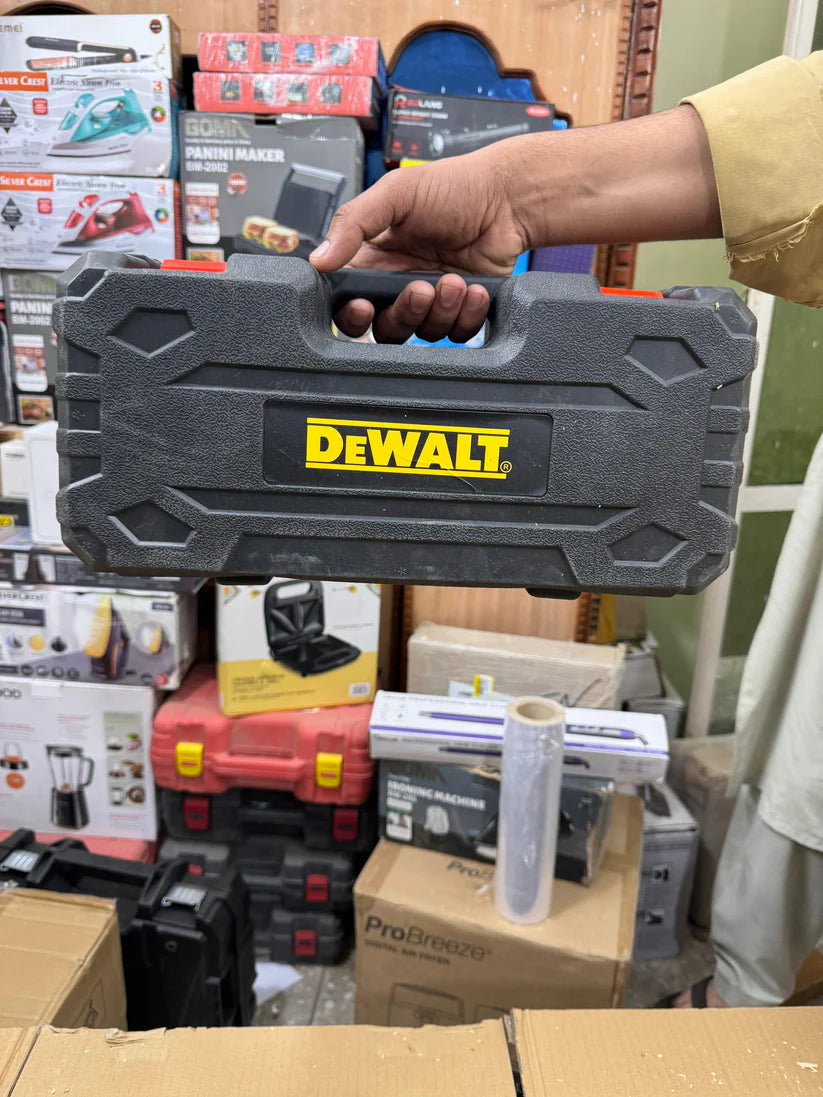 Dewalt 36V Cordless Rechargeable Chainsaw – High Performance & Lightweight
