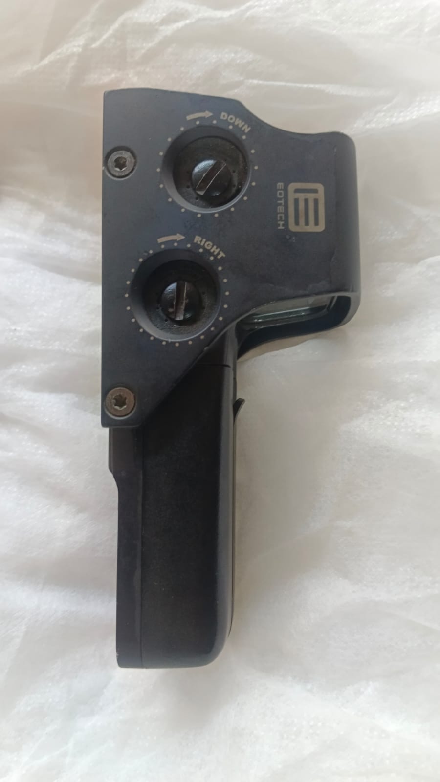 Eotech 552 holographic sight