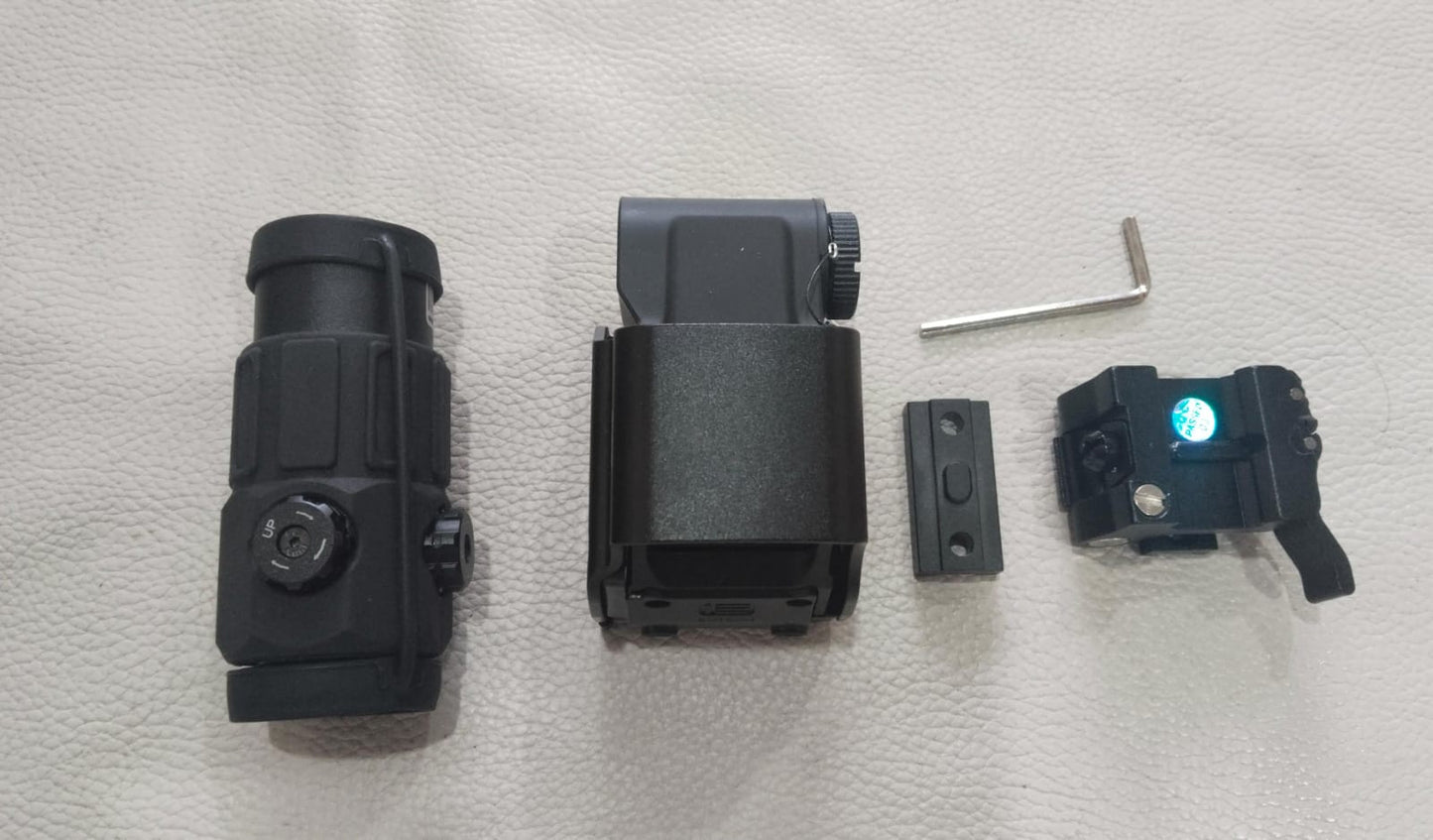 Eotech Holographic Sight + Magnifier ( Chinese Copy )