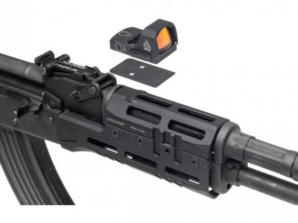 UTG SUPER SLIM M-LOK® AK HANDGUARD, FITS MOST AK RIFLES