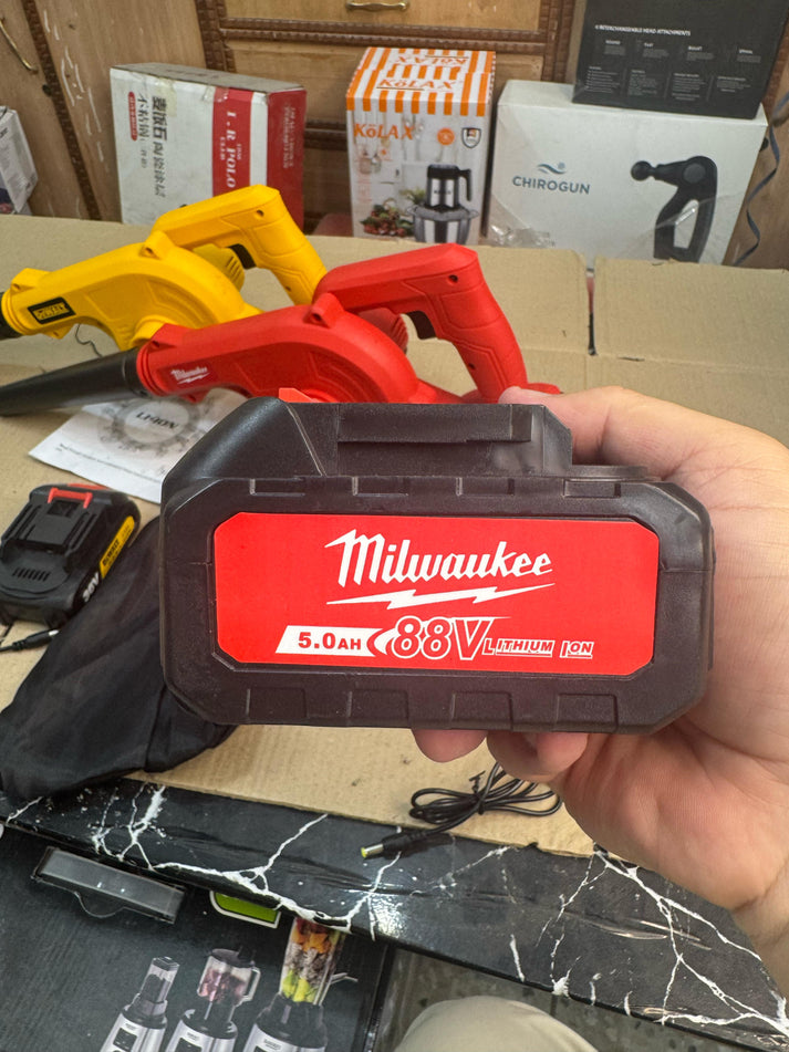 Milwaukee 88V Cordless Leaf Blower – High-Power Electric Air Blower for Garden, Garage & Outdoor Cleaning