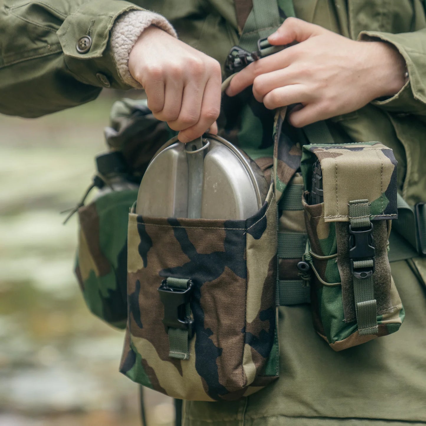 tactical fanny pack, waist pack, hip bag, outdoor bag, Oxford cloth bag, adjustable belt pack, multi-pocket fanny pack, men’s waist bag, climbing bag, tactical gear Pakistan

